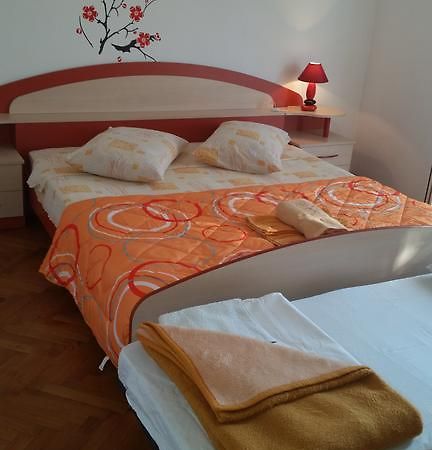Apartment Valeria Лопар Экстерьер фото
