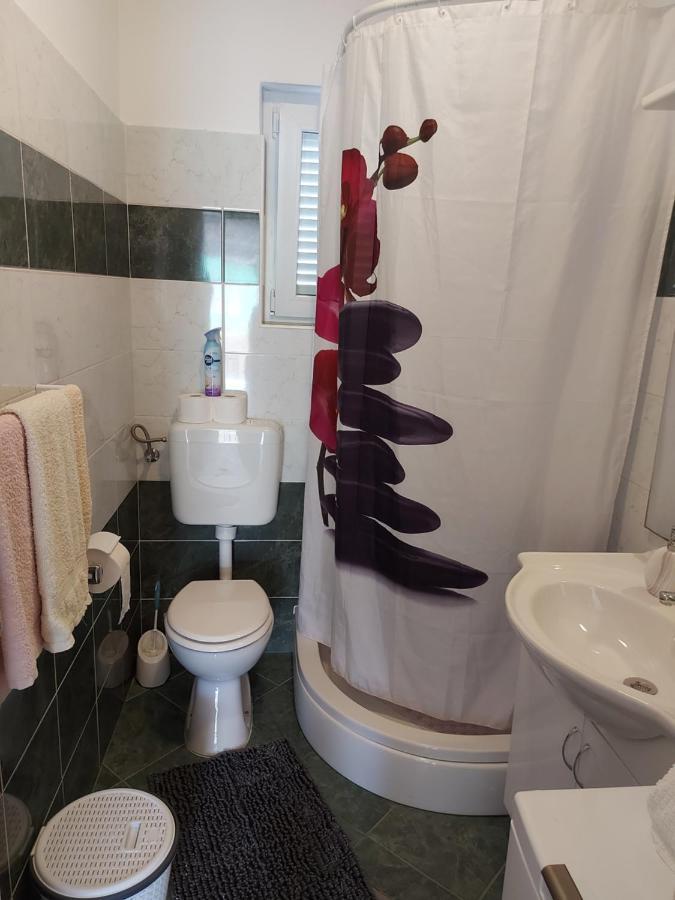 Apartment Valeria Лопар Экстерьер фото